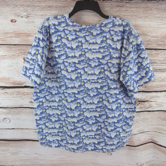 Maryland Scrubs Aurora Size M Moon and Stars Scrub Top - Picture 5 of 5